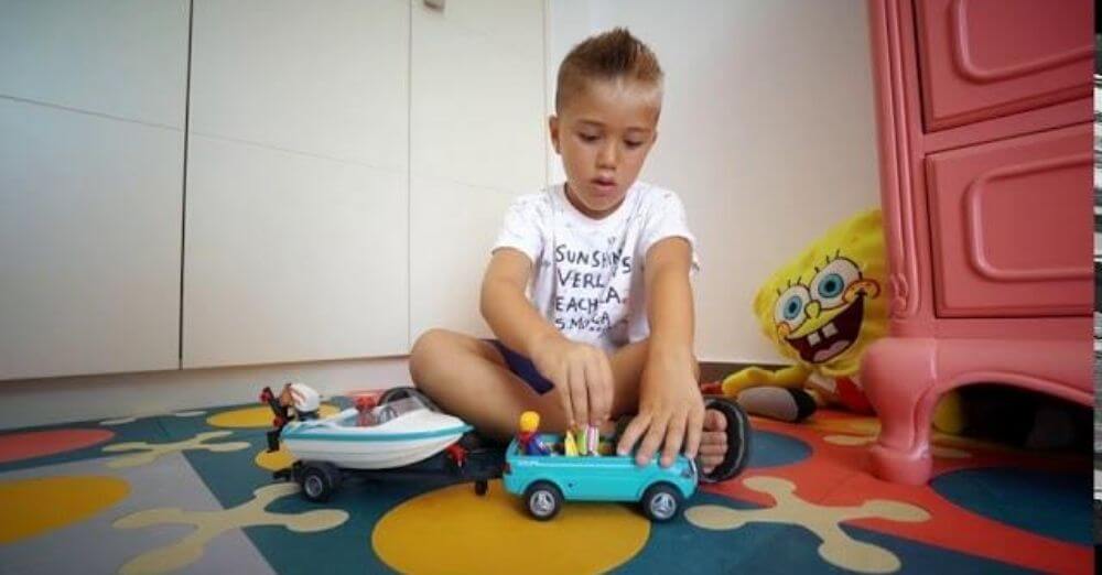 Κορονοϊός: Στην Κρήτη γύρισαν το πιο ευρηματικό σποτ με πρωταγωνιστές δύο μικρά παιδιά! [Βίντεο]