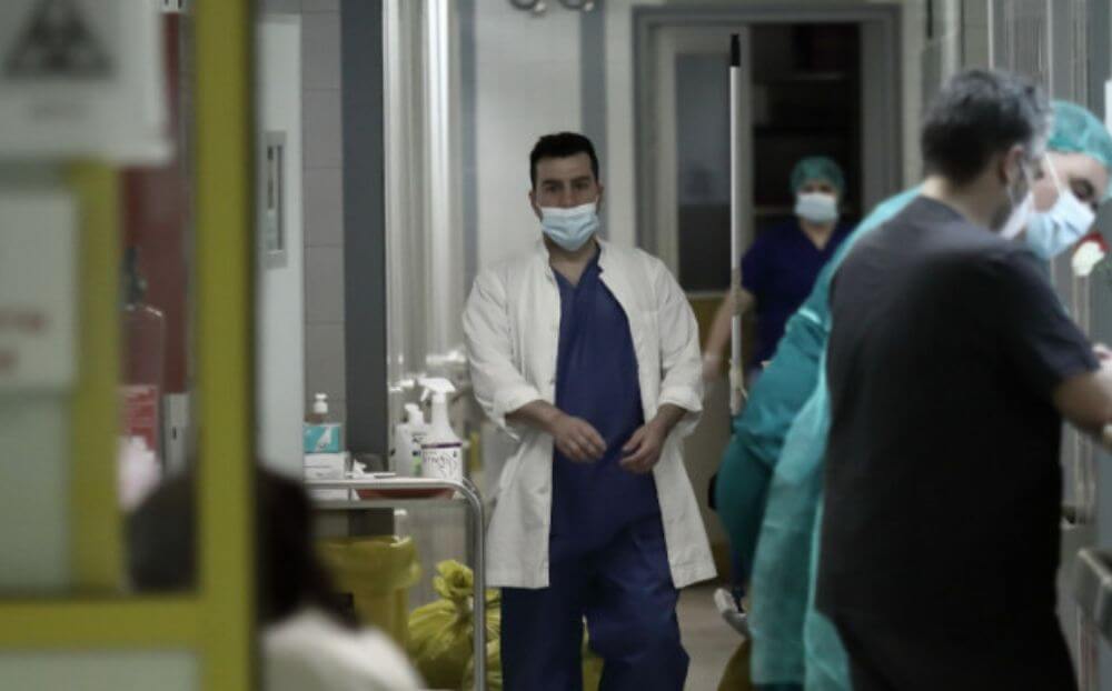 Κορονοϊός: Ξεπέρασαν τα 400 τα νέα κρούσματα! 407 νέοι ασθενείς