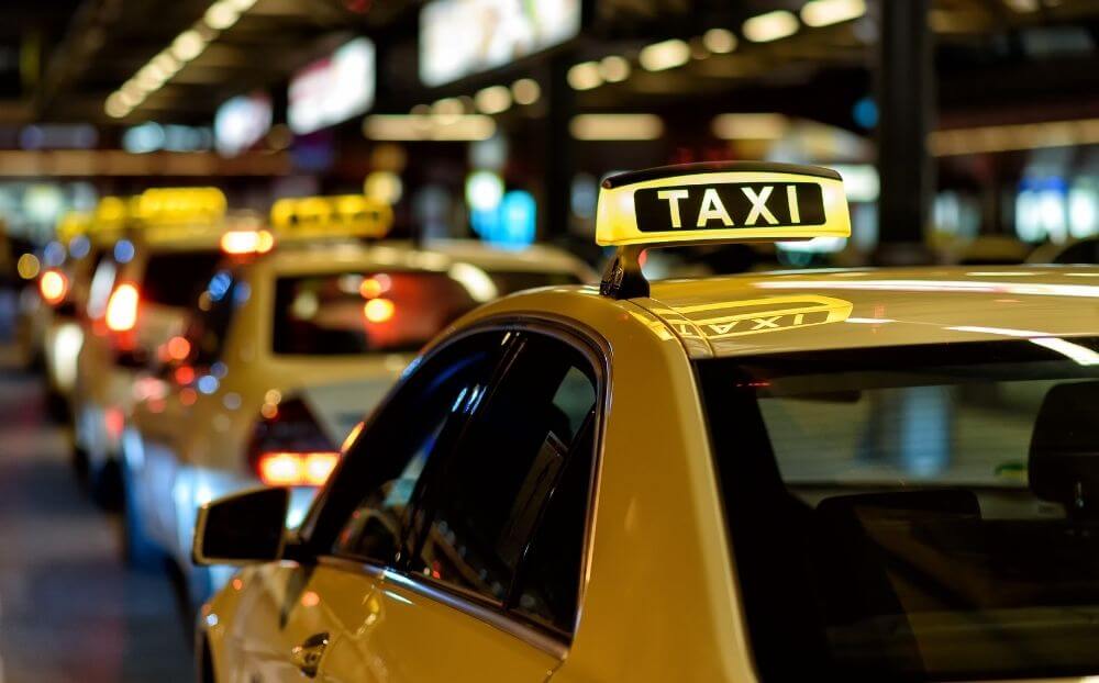 Νέο κρούσμα στη Λαμία! Ένας Ταξιτζής βρέθηκε θετικός στον κορονοϊό