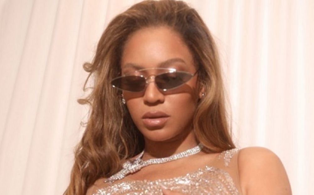 H Beyonce με δημιουργία Celia Kritharioti τη βραδιά των Oscars
