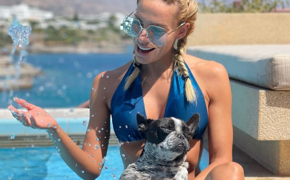 Η Ιωάννα Μαλέσκου ξεκίνησε τις διακοπές της και η ανάρτηση με μπικίνι έριξε το Instagram