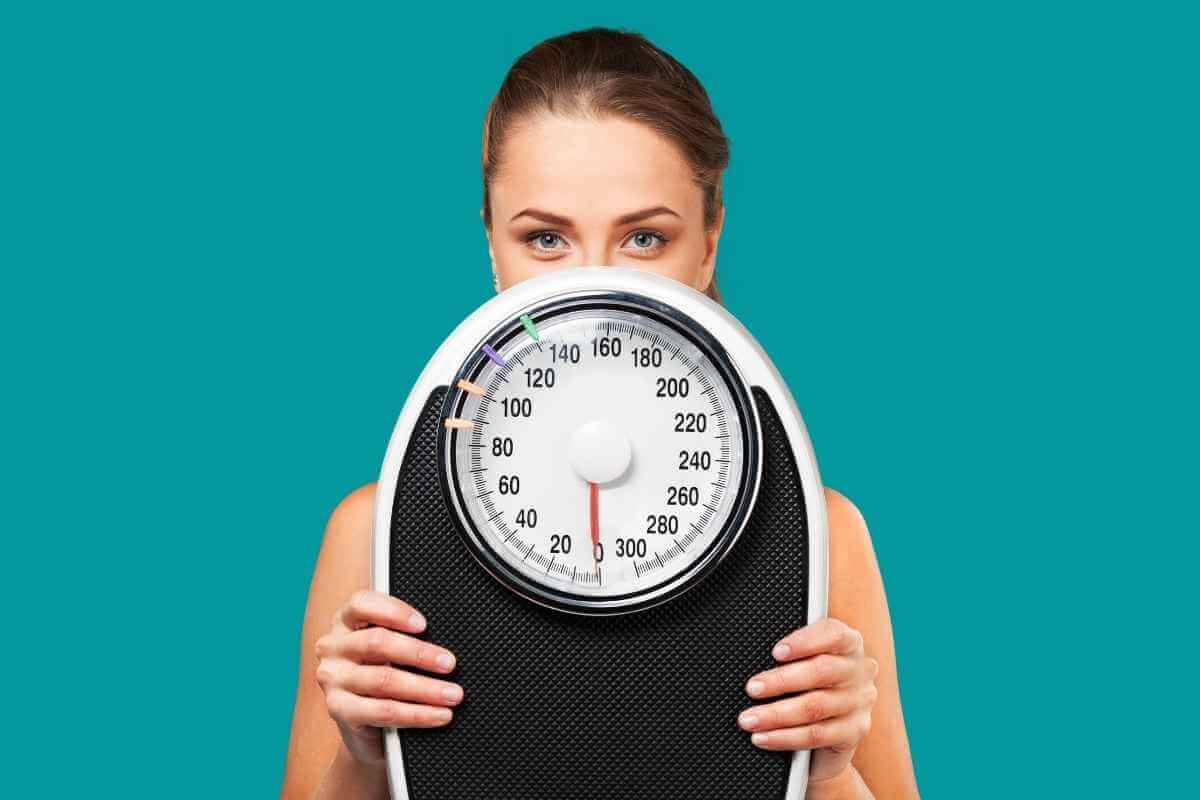 Πως μπορείς να χάσεις εύκολα τα περιττά κιλά; Την απάντηση μας την δίνει η Θεοδώρα Χατζηβασιλείου